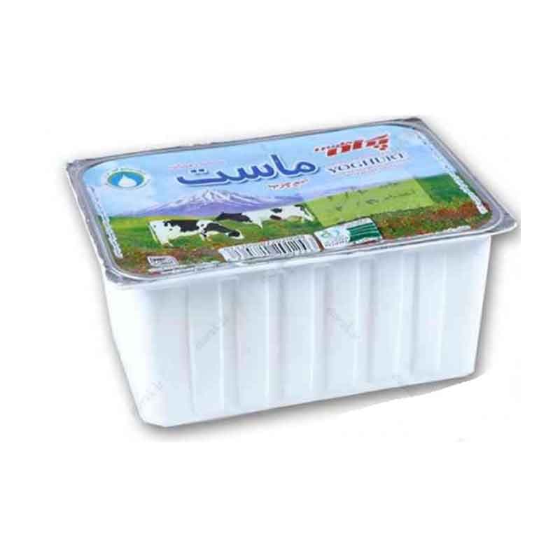 ماست نیم چرب پگاه مدل آرسیل وزن 900 گرم